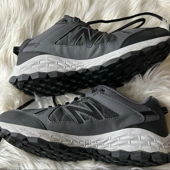 NEW BALANCE Men's Fresh Foam 1350 V1 Walking Shoe - Picture 9 of 13